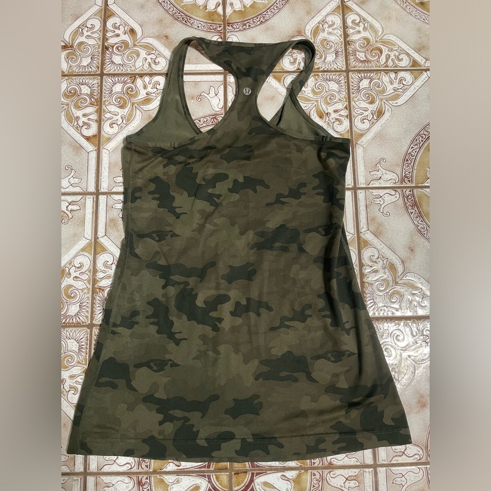 Lululemon Top Bundle ๐ - Picture 6 of 11